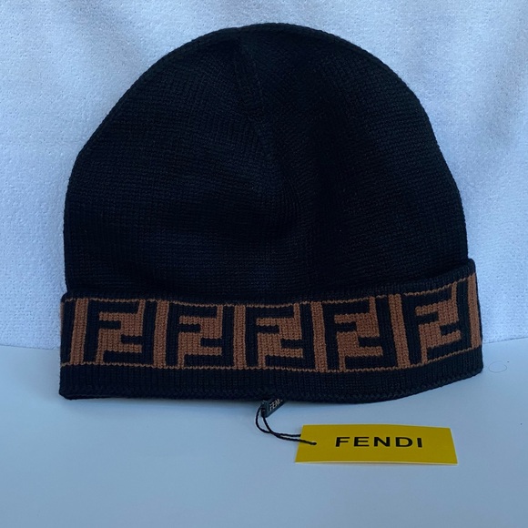 NWT Fendi Black & Brown Beanie - Picture 4 of 6